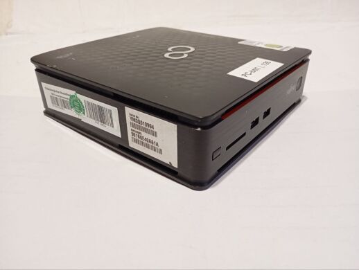 Неттоп Б-класс Fujitsu Esprimo Q520 USFF / Intel Core i3-4150T (2 (4) ядра по 3.0 GHz) / 8 GB DDR3 / 240 GB SSD / Intel HD Graphics 4400