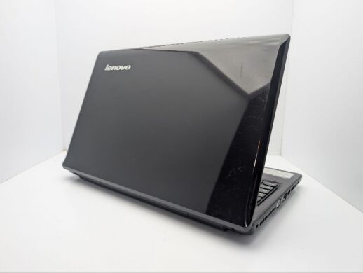 Ноутбук Lenovo G570 / 15.6" (1366x768) TN / Intel Core i3-2310M (2 (4) ядра по 2.1 GHz) / 8 GB DDR3 / 640 GB HDD / Intel HD Graphics 3000 / WebCam / DVD-ROM