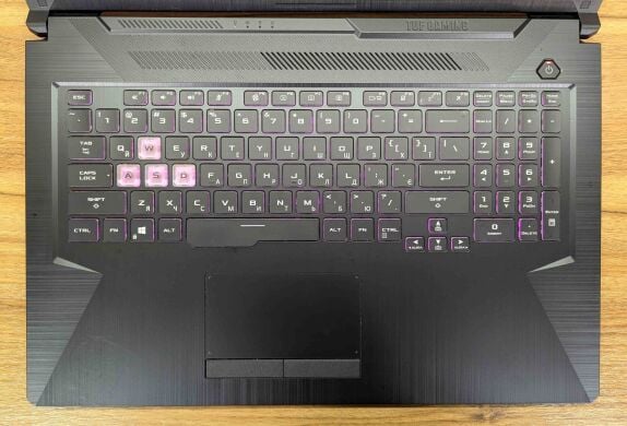 Игровой ноутбук Asus TUF Gaming A17 FA706QE / 17.3" (1920x1080) IPS / AMD Ryzen 7 5800H (8 (16) ядер по 3.2 - 4.4 GHz) / 16 GB DDR4 / 512 GB SSD / nVidia GeForce RTX 3050 Ti, 4 GB GDDR6, 128-bit / WebCam / Windows 10
