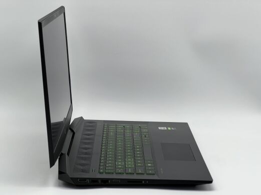 Игровой ноутбук Б-класс HP Pavilion 17-cd1023nr / 17.3" (1920x1080) IPS / Intel Core i7-10750H (6 (12) ядер по 2.6 - 5.0 GHz) / 16 GB DDR4 / 480 GB SSD / nVidia GeForce GTX 1650, 4 GB GDDR6, 128-bit / WebCam