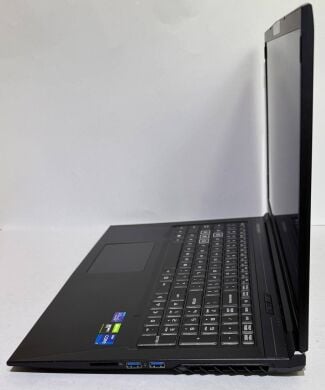 Игровой ноутбук СyberpowerPC Tracer V Gaming L17G GM7TG5R / 15.6" (1920x1080) IPS / Intel Core i7-11800H (8 (16) ядер по 2.3 - 4.6 GHz) / 16 GB DDR4 / 512 GB SSD / nVidia GeForce GTX 1650, 4 GB GDDR5, 128-bit / WebCam