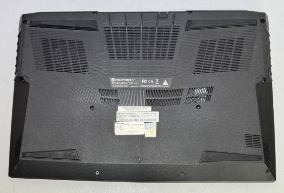 Игровой ноутбук СyberpowerPC Tracer V Gaming L17G GM7TG5R / 15.6" (1920x1080) IPS / Intel Core i7-11800H (8 (16) ядер по 2.3 - 4.6 GHz) / 16 GB DDR4 / 512 GB SSD / nVidia GeForce GTX 1650, 4 GB GDDR5, 128-bit / WebCam