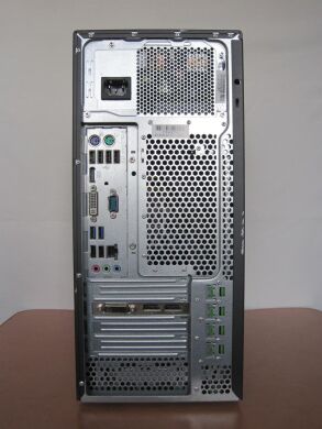 Ігровий ПК Fujitsu Celsius W410 Tower / Intel Core i7-2600 (4 (8) ядра по 3.4 - 3.8 GHz) / 8 GB DDR3 / 500 GB HDD / nVidia Quadro 2000, 1 GB GDDR5, 128-bit