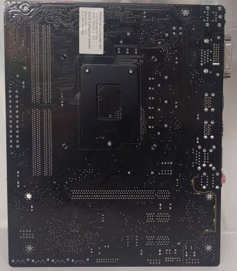 Комплект: материнская плата Asus H110M-K / Intel Core i5-7400 (4 ядра по 3.0 - 3.5 GHz) / 16 GB DDR4 / Intel HD Graphics 630 / Socket LGA1151 / Кулер