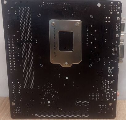 Комплект: Материнская плата Gigabyte GA-H81M-S2V / Intel Core i5-4440 (4 ядра по 3.1 - 3.3 GHz) / 8 GB DDR3 / Intel HD Graphics 2500 / Socket LGA1155 / Кулер