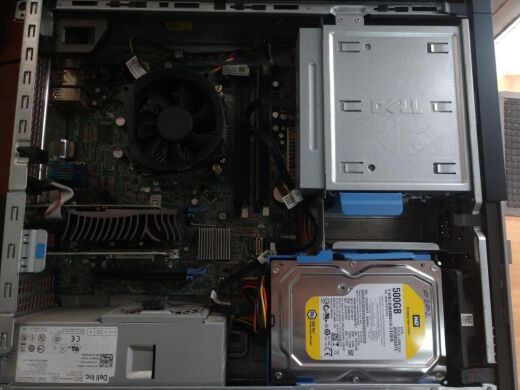 Комп'ютер Dell Optiplex 990 SFF / Intel Core i7-2600 (4 (8) ядра по 3.4 - 3.8 GHz) / 8 GB DDR3 / 500 GB HDD / GeForce GT 630 2GB