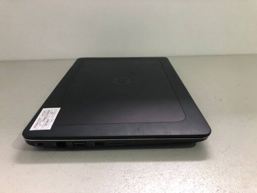 Мобільна робоча станція Б-клас HP ZBook 15 G4 / 15.6" (1920x1080) IPS / Intel Core i7-7700HQ (4 (8) ядра по 2.8 - 3.8 GHz) / 16 GB DDR4 / 256 GB SSD / nVidia Quadro M2200, 4 GB GDDR5, 128-bit / WebCam / HDMI