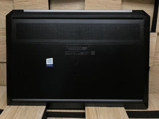 Мобільна робоча станція Б-клас HP ZBook 15 G5 / 15.6" (1920x1080) IPS Touch / Intel Core i7-8750H (6 (12) ядер по 2.2 - 4.1 GHz) / 16 GB DDR4 / 480 GB SSD / nVidia Quadro P1000, 4 GB GDDR5, 128-bit / WebCam