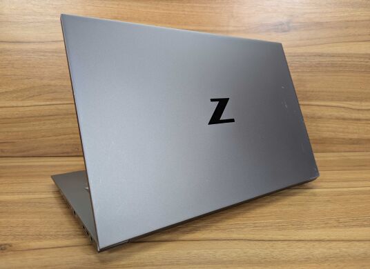 Мобільна робоча станція HP zBook Studio G7 / 15.6" (1920x1080) IPS / Intel Core i9-10885H (8 (16) ядер по 2.4 - 5.3 GHz) / 32 GB DDR4 / 512 GB SSD / nVidia Quadro RTX 3000, 6 GB GDDR6, 192-bit / Fingerprint / WebCam / Windows 10 Мобільна робоча станція HP zBook Studio G7 / 15.6" (1920x1080) IPS / Intel Core i9-10885H (8 (16) ядер по 2.4 - 5.3 GHz) / 32 GB DDR4 / 512 GB SSD / nVidia Quadro RTX 3000, 6 GB GDDR6, 192-bit / Fingerprint / WebCam / Windows 10