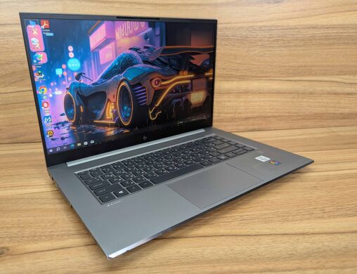 Мобільна робоча станція HP zBook Studio G7 / 15.6" (1920x1080) IPS / Intel Core i9-10885H (8 (16) ядер по 2.4 - 5.3 GHz) / 32 GB DDR4 / 512 GB SSD / nVidia Quadro RTX 3000, 6 GB GDDR6, 192-bit / Fingerprint / WebCam / Windows 10 Мобільна робоча станція HP zBook Studio G7 / 15.6" (1920x1080) IPS / Intel Core i9-10885H (8 (16) ядер по 2.4 - 5.3 GHz) / 32 GB DDR4 / 512 GB SSD / nVidia Quadro RTX 3000, 6 GB GDDR6, 192-bit / Fingerprint / WebCam / Windows 10