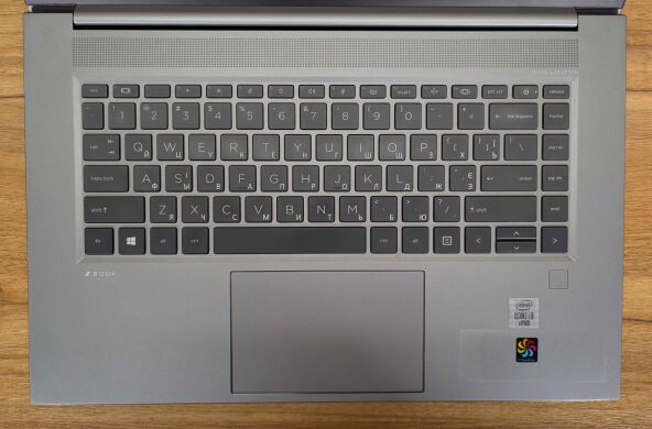 Мобільна робоча станція HP zBook Studio G7 / 15.6" (1920x1080) IPS / Intel Core i9-10885H (8 (16) ядер по 2.4 - 5.3 GHz) / 32 GB DDR4 / 512 GB SSD / nVidia Quadro RTX 3000, 6 GB GDDR6, 192-bit / Fingerprint / WebCam / Windows 10 Мобільна робоча станція HP zBook Studio G7 / 15.6" (1920x1080) IPS / Intel Core i9-10885H (8 (16) ядер по 2.4 - 5.3 GHz) / 32 GB DDR4 / 512 GB SSD / nVidia Quadro RTX 3000, 6 GB GDDR6, 192-bit / Fingerprint / WebCam / Windows 10