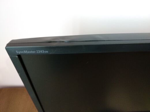 Монитор Б класс Samsung 2243 SN / 21.5" (1920x1080) TN / 1x VGA