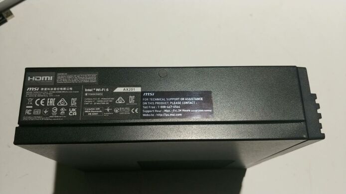 Неттоп MSI PRO DP21 12M-407U USFF / Intel Core i3-12100 (4 (8) ядра по 3.3 - 4.3 GHz) / 16 GB DDR4 / 256 GB SSD / Intel UHD Graphics 730 / COM-порт