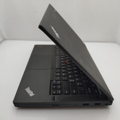Ноутбук Lenovo ThinkPad T440p / 14" (1600x900) TN / Intel Core i5-4300M (2 (4) ядра по 2.6 - 3.3 GHz) / 8 GB DDR3 / 256 GB SSD / WebCam / DVD-ROM Ноутбук Lenovo ThinkPad T440p / 14" (1600x900) TN / Intel Core i5-4300M (2 (4) ядра по 2.6 - 3.3 GHz) / 8 GB DDR3 / 256 GB SSD / WebCam / DVD-ROM