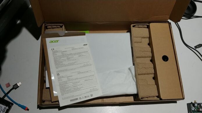 Новый ультрабук Acer Aspire 3 15 A315-44P-R7GS / 15.6" (1920x1080) TN / AMD Ryzen 7 5700U (8 (16) ядер по 1.8 - 4.3 GHz) / 16 GB DDR4 / 512 GB SSD / AMD Radeon Graphics / WebCam / Win 11 