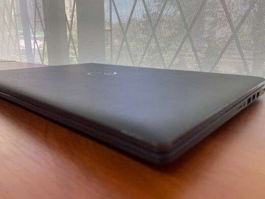 Ультрабук Dell Latitude 3510 / 15.6" (1920x1080) IPS Touch / Intel Core i5-10310U (4 (8) ядра по 1.7 - 4.4 GHz) / 8 GB DDR4 / 512 GB SSD / Intel UHD Graphics / WebCam Ультрабук Dell Latitude 3510 / 15.6" (1920x1080) IPS Touch / Intel Core i5-10310U (4 (8) ядра по 1.7 - 4.4 GHz) / 8 GB DDR4 / 512 GB SSD / Intel UHD Graphics / WebCam