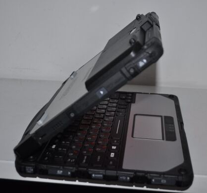Защищенный нетбук-трансформер Panasonic Toughbook CF-20 MK2 / 10.1" (1920x1200) IPS Touch / Intel Core m5-6Y57 (2 (4) ядра по 1.1 - 2.8 GHz) / 8 GB DDR3 / 120 GB SSD / Intel HD Graphics 615 / WebCam 2 MP + 8 MP / Windows 11 Pro