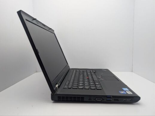 Мобильная рабочая станция Lenovo ThinkPad W530 / 15.6" (1600x900) TN / Intel Core i5-3320M (2 (4) ядра по 2.6 - 3.3 GHz) / 8 GB DDR3 / 500 GB HDD / nVidia Quadro K1000M, 2 GB GDDR3, 128-bit Мобильная рабочая станция Lenovo ThinkPad W530 / 15.6" (1600x900) TN / Intel Core i5-3320M (2 (4) ядра по 2.6 - 3.3 GHz) / 8 GB DDR3 / 500 GB HDD / nVidia Quadro K1000M, 2 GB GDDR3, 128-bit