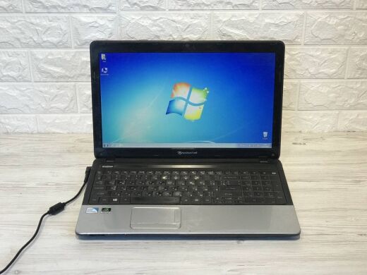Ноутбук Б-класс Packard Bell EasyNote TE11HC / 15.6" (1366x768) TN / Intel Pentium B960 (2 ядра по 2.2 GHz) / 8 GB DDR3 / 320 GB HDD / Intel HD Graphics / WebCam / АКБ NEW Ноутбук Б-класс Packard Bell EasyNote TE11HC / 15.6" (1366x768) TN / Intel Pentium B960 (2 ядра по 2.2 GHz) / 8 GB DDR3 / 320 GB HDD / Intel HD Graphics / WebCam / АКБ NEW