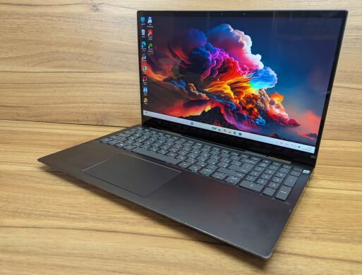 Ноутбук-трансформер Dell Inspiron 7506 / 15.6" (3840x2160) IPS Touch / Intel Core i7-10510U (4 (8) ядра по 1.8 - 4.9 GHz) / 16 GB DDR4 / 512 GB SSD / nVidia GeForce MX330, 2 GB GDDR5, 64-bit / WebCam / TouchID / Windows 10