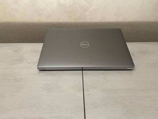 Мобільна робоча станція Dell Precision 5560 / 15.6" (1920x1080) IPS / Intel Core i7-11850H (8 (16) ядер по 4.8 GHz) / 32 GB DDR4 / 512 GB SSD M.2 / nVidia RTX A2000, 4 GB GDDR6, 128-bit / WebCam