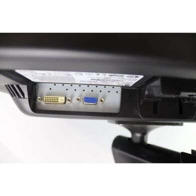 Монитор LG Flatron L1942PE / 19" (1280x1024) TN / VGA, DVI / VESA 75x75 