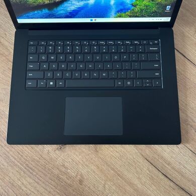 Ультрабук Microsoft Surface Laptop 5 / 15" ( 2496x1664) IPS Touch / Intel Core i7-1255U (10 (12) ядер по 3.5 - 4.7 GHz) / 16 GB DDR4 / 512 GB SSD NVMe / Intel Iris Xe Graphics / WebCam