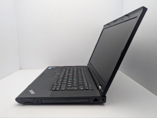 Мобильная рабочая станция Lenovo ThinkPad W530 / 15.6" (1600x900) TN / Intel Core i5-3320M (2 (4) ядра по 2.6 - 3.3 GHz) / 8 GB DDR3 / 500 GB HDD / nVidia Quadro K1000M, 2 GB GDDR3, 128-bit Мобильная рабочая станция Lenovo ThinkPad W530 / 15.6" (1600x900) TN / Intel Core i5-3320M (2 (4) ядра по 2.6 - 3.3 GHz) / 8 GB DDR3 / 500 GB HDD / nVidia Quadro K1000M, 2 GB GDDR3, 128-bit