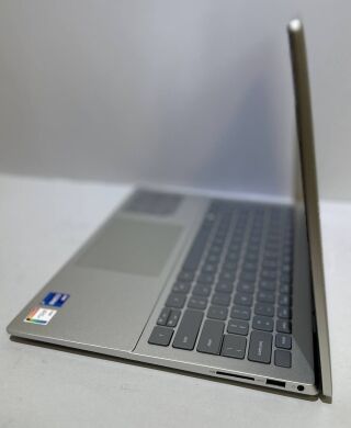 Ультрабук Dell Inspiron 14 5420 / 14" (1920x1080) TN / Intel Core i7-1255U (10 (12) ядер по 3.5 - 4.7 GHz) / 16 GB DDR4 / 512 GB SSD / Intel Iris Xe Graphics / WebCam / Win 11 Pro