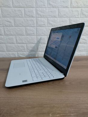 Ноутбук Б-класс Sony Vaio SVF15N2Z2EB / 15.6" (1920x1080) TN / Intel Core i5-4200U (2 (4) ядра по 1.6 - 2.6 GHz) / 8 GB DDR3 / 250 GB SSD / nVidia GeForce GT 740M, 2 GB GDDR3, 64-bit / WebCam / DVD-ROM