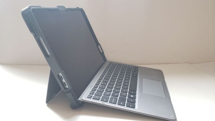 Нетбук-трансформер Dell Latitude 7200 2-in-1 / 12.3" (1920x1080) IPS Touch / Intel Core i5-8365U (4 (8) ядра по 1.6 - 4.1 GHz) / 8 GB DDR3 / 256 GB SSD M.2 / Intel UHD Graphics / WebCam / Чехол