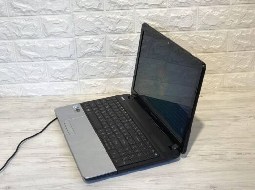 Ноутбук Б-класс Packard Bell EasyNote TE11HC / 15.6" (1366x768) TN / Intel Pentium B960 (2 ядра по 2.2 GHz) / 8 GB DDR3 / 320 GB HDD / Intel HD Graphics / WebCam / АКБ NEW Ноутбук Б-класс Packard Bell EasyNote TE11HC / 15.6" (1366x768) TN / Intel Pentium B960 (2 ядра по 2.2 GHz) / 8 GB DDR3 / 320 GB HDD / Intel HD Graphics / WebCam / АКБ NEW