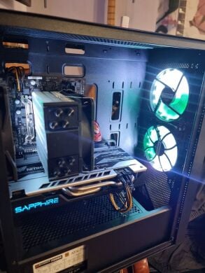 Ігровий ПК PcCooler C3B310 BK Tower / Intel Core i5-8600T (6 ядер по 2.3 - 3.7 GHz) / 16 GB DDR4 / 512 GB SSD + 500 GB HDD / AMD Radeon RX 580, 4 GB GDDR5, 256-bit / 750W Ігровий ПК PcCooler C3B310 BK Tower / Intel Core i5-8600T (6 ядер по 2.3 - 3.7 GHz) / 16 GB DDR4 / 512 GB SSD + 500 GB HDD / AMD Radeon RX 580, 4 GB GDDR5, 256-bit / 750W