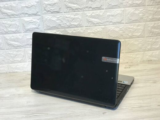 Ноутбук Б-класс Packard Bell EasyNote TE11HC / 15.6" (1366x768) TN / Intel Pentium B960 (2 ядра по 2.2 GHz) / 8 GB DDR3 / 320 GB HDD / Intel HD Graphics / WebCam / АКБ NEW Ноутбук Б-класс Packard Bell EasyNote TE11HC / 15.6" (1366x768) TN / Intel Pentium B960 (2 ядра по 2.2 GHz) / 8 GB DDR3 / 320 GB HDD / Intel HD Graphics / WebCam / АКБ NEW