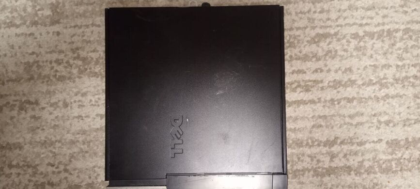 Неттоп Б-клас Dell Optiplex 9020 USFF / Intel Core i5-4590S (4 ядра по 3.0 - 3.7 GHz) / 4 GB DDR3 / 120 GB SSD / Intel HD Graphics 4600 / DVD-RW Неттоп Б-клас Dell Optiplex 9020 USFF / Intel Core i5-4590S (4 ядра по 3.0 - 3.7 GHz) / 4 GB DDR3 / 120 GB SSD / Intel HD Graphics 4600 / DVD-RW