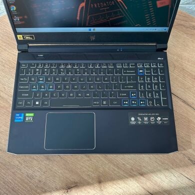 Игровой ноутбук Acer Predator Helios 300 PH315-54 / 15.6" (1920x1080) IPS / Intel Core i7-11800H (8 (16) ядер по 2.3 - 4.6 GHz) / 16 GB DDR4 / 512 GB SSD M.2 + 1000 GB HDD  / nVidia GeForce RTX 3070, 8 GB GDDR6, 256-bit / WebCam