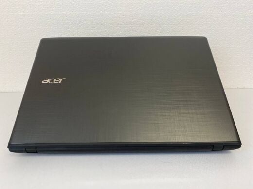 Ноутбук Acer Aspire E5-575G / 15.6" (1920x1080) IPS / Intel Core i7-7500U (2 (4) ядра по 2.7 - 3.5 GHz) / 12 GB DDR4 / 240 GB SSD / nVidia GeForce 940MX, 2 GB GDDR5, 64-bit / WebCam / DVD-ROM Ноутбук Acer Aspire E5-575G / 15.6" (1920x1080) IPS / Intel Core i7-7500U (2 (4) ядра по 2.7 - 3.5 GHz) / 12 GB DDR4 / 240 GB SSD / nVidia GeForce 940MX, 2 GB GDDR5, 64-bit / WebCam / DVD-ROM