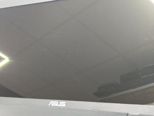 Ноутбук Б-класс Asus X751L / 17.3" (1600x900) TN / Intel Core i5-4200U (2 (4) ядра по 1.6 - 2.6 GHz) / 8 GB DDR3 / 256 GB SSD / nVidia GeForce 820M, 2 GB GDDR3, 64-bit / WebCam