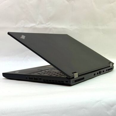 Мобильная рабочая станция Lenovo ThinkPad P51 / 15.6" (3840x2160) IPS / Intel Core i7-7700HQ (4 (8) ядра по 2.8 - 3.8 GHz) / 16 GB DDR4 / 512 GB SSD / nVidia Quadro M1200, 4 GB GDDR5, 128-bit / WebCam / Windows 10 Pro