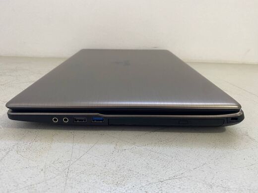 Ноутбук Terra Mobile 1749s / 17.3" (1600x900) TN / Intel Core i3-6100U (2 (4) ядра по 2.3 GHz) / 8 GB DDR3 / 128 GB SSD / Intel HD Graphics 520 / WebCam / DVD-ROM Ноутбук Terra Mobile 1749s / 17.3" (1600x900) TN / Intel Core i3-6100U (2 (4) ядра по 2.3 GHz) / 8 GB DDR3 / 128 GB SSD / Intel HD Graphics 520 / WebCam / DVD-ROM