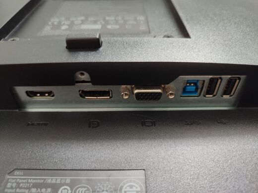 Комплект ПК: комп'ютер Dell OptiPlex 7050 Tower / Intel Core i5-7400 (4 ядра по 3.0 - 3.5 GHz) / 16 GB DDR4 / 256 GB SSD / Intel HD Graphics 630 / DVD-ROM + Монітор Dell P2217 / 22" (1680x1050) TN / Клавіатура та мишка