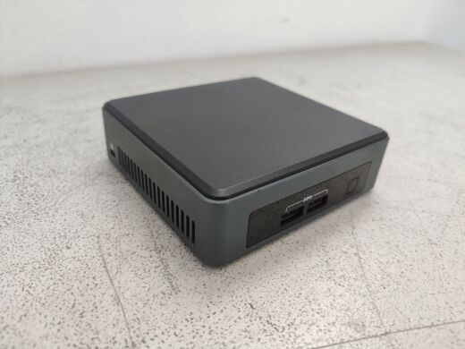 Неттоп Intel NUC (NUC7I3DNK) USFF / Intel Core i3-7100U (2 (4) ядра по 2.4 GHz) / 8 GB DDR4 / 128 GB SSD / Intel HD Graphics 620 / Wi-Fi / Bluetooth + Блок живлення