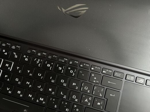 Ігровий ноутбук Asus ROG Zephyrus GX501V / 15.6" (1920x1080) IPS / Intel Core i7-7700HQ (4 (8) ядра по 2.8 - 3.8 GHz) / 16 GB DDR4 / 512 GB SSD / nVidia GeForce GTX 1080, 8 GB GDDR5X, 256-bit / WebCam / HDMI