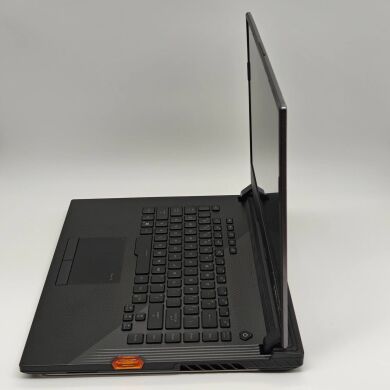 Ігровий ноутбук Б-клас Asus ROG Strix SCAR III G531 / 15.6" (1920x1080) IPS / Intel Core i9-9880H (8 (16) ядра по 2.3 - 4.8 GHz) / 32 GB DDR4 / 1000 GB SSD / nVidia GeForce RTX 2070, 8 GB GDDR6, 256-bit / NoWebcam