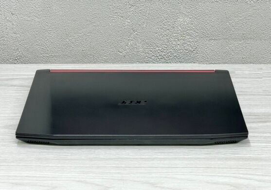 Игровой ноутбук Acer Nitro 5 AN515-42 / 15.6" (1920x1080) IPS / AMD Ryzen 5 2500U (4 (8) ядра по 2.0 - 3.6 GHz) / 8 GB DDR4 / 256 GB SSD M.2 + 1000 GB HDD / AMD Radeon RX 560X, 4 GB GDDR5, 128-bit / WebCam