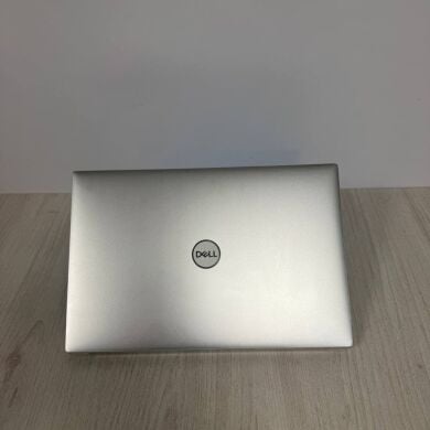 Игровой ноутбук Dell XPS 15 9520 / 15.6" (3456x2160) OLED / Intel Core i7-12700H (14 (20) ядер по 3.5 - 4.7 GHz) / 16 GB DDR5 / 1000 GB SSD / nVidia GeForce RTX 3050 Ti, 4 GB GDDR6, 128-bit / WebCam