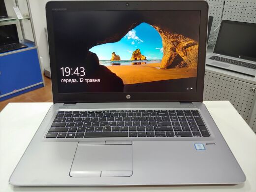 Ігровий ноутбук HP EliteBook 850 G3 / 15.6" (3840x2160) UWVA LED / Intel Core i7-6600U (2 (4) ядра по 2.6 - 3.4 GHz) / 12 GB DDR4 / 256 GB SSD / AMD Radeon R7 M365X, 1 GB GDDR5, 128-bit / WebCam / USB 3.0 / USB Type-C 3.0 / DP Ігровий ноутбук HP EliteBook 850 G3 / 15.6" (3840x2160) UWVA LED / Intel Core i7-6600U (2 (4) ядра по 2.6 - 3.4 GHz) / 12 GB DDR4 / 256 GB SSD / AMD Radeon R7 M365X, 1 GB GDDR5, 128-bit / WebCam / USB 3.0 / USB Type-C 3.0 / DP