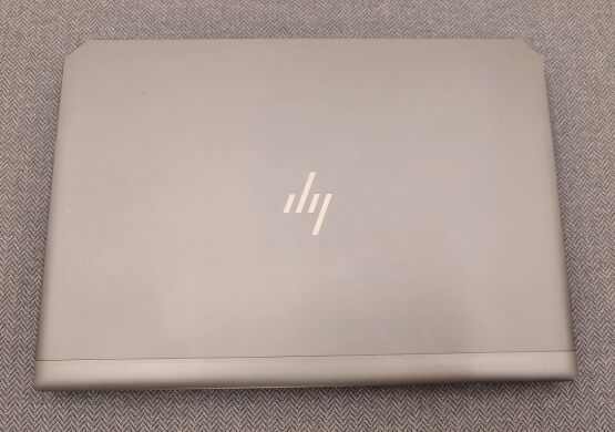 Мобільна робоча станція HP ZBook 15 G6 / 15.6" (1920x1080) IPS / Intel Core i7-9850H (6 (12) ядра по 2.6 - 4.6 GHz) / 16 GB DDR4 / 512 GB SSD M.2 / nVidia Quadro T1000, 4 GB GDDR5, 128-bit / WebCam