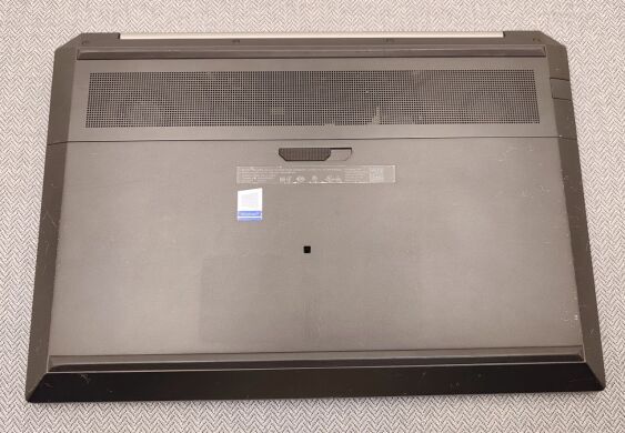 Мобільна робоча станція HP ZBook 15 G6 / 15.6" (1920x1080) IPS / Intel Core i7-9850H (6 (12) ядра по 2.6 - 4.6 GHz) / 16 GB DDR4 / 512 GB SSD M.2 / nVidia Quadro T1000, 4 GB GDDR5, 128-bit / WebCam