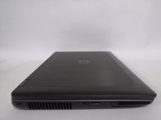 Мобильная рабочая станция HP ZBook 17 G2 / 17.3" (1920x1080) TN / Intel Core i7-4710MQ (4 (8) ядра по 2.5 - 3.5 GHz) / 16 GB DDR3 / 256 GB SSD / nVidia Quadro K3100M, 4 GB GDDR5, 256-bit / WebCam / DVD-ROM / Win 10 Pro